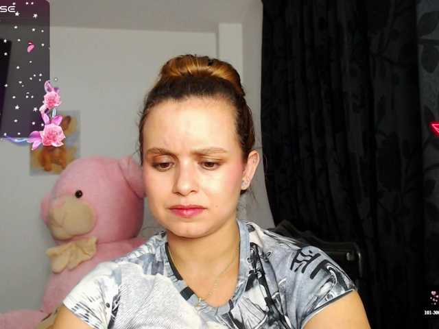 isabella-77 online show from August 13, 12:35 am