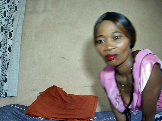 jenah2 online show from April 4, 5:31 pm