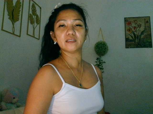 TinaJennah online show from August 13, 1:52 am