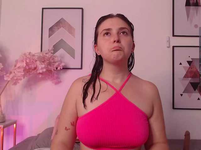 karlacortes online show from August 14, 2:32 pm
