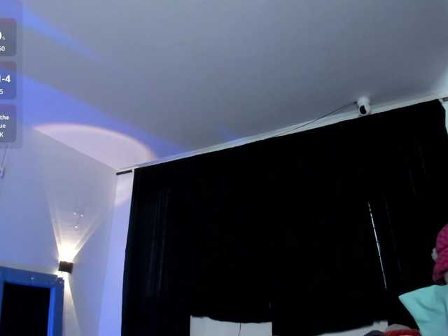 karolina-evans online show from July 29, 3:52 pm