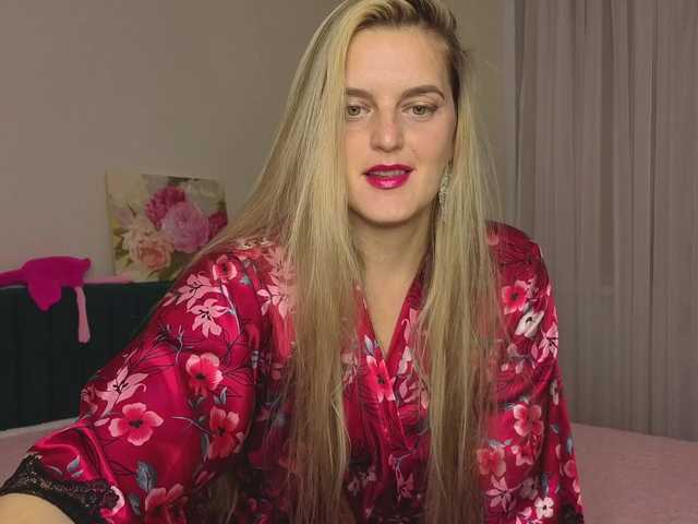 kategoddess online show from August 13, 9:51 pm