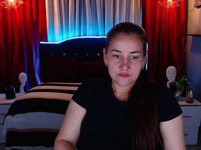 kathekitten online show from September 2, 8:00 pm