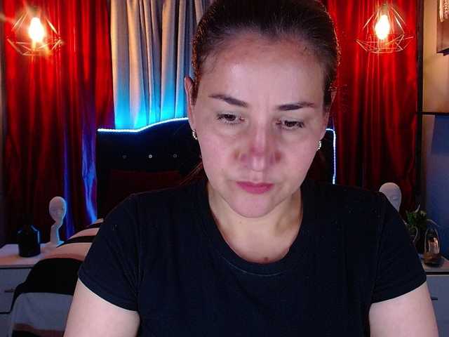 kathekitten online show from September 2, 10:45 pm
