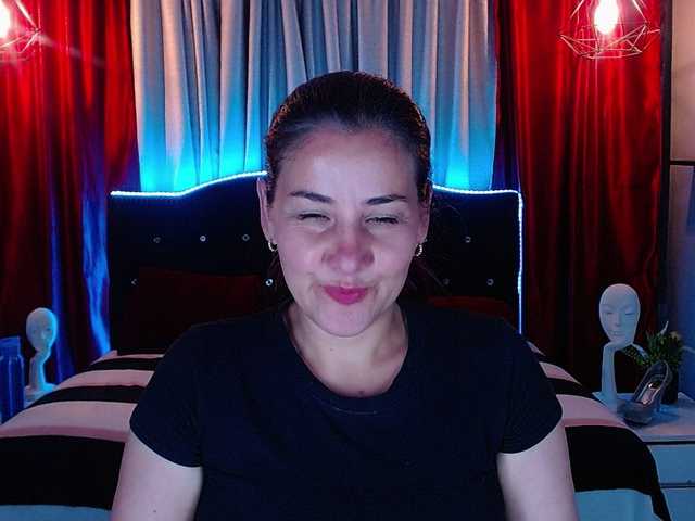 kathekitten online show from September 3, 12:02 am