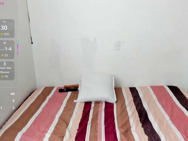 katiaGray2 online show from August 9, 5:36 pm