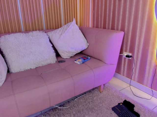 katrinadirtyx online show from August 6, 5:45 pm