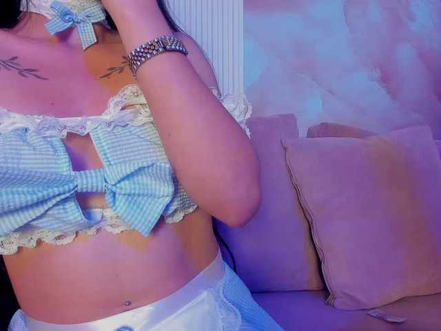 kattyqueenn online show from July 17, 5:57 pm