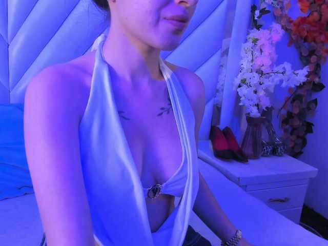 kattyqueenn online show from July 26, 7:41 pm