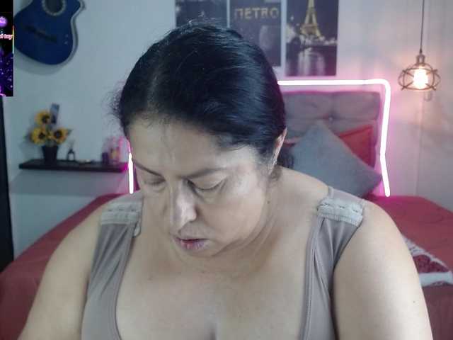 keyla01 online show from August 10, 2:29 pm