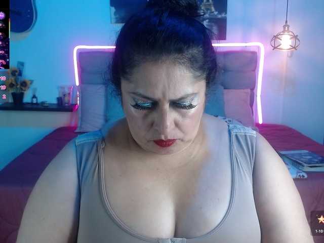 keyla01 online show from August 11, 8:33 pm