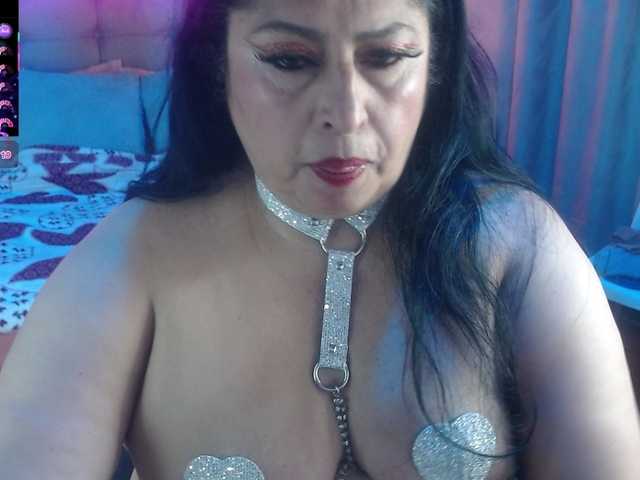 keyla01 online show from August 12, 8:00 pm