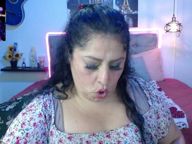 keyla01 online show from August 15, 2:32 pm