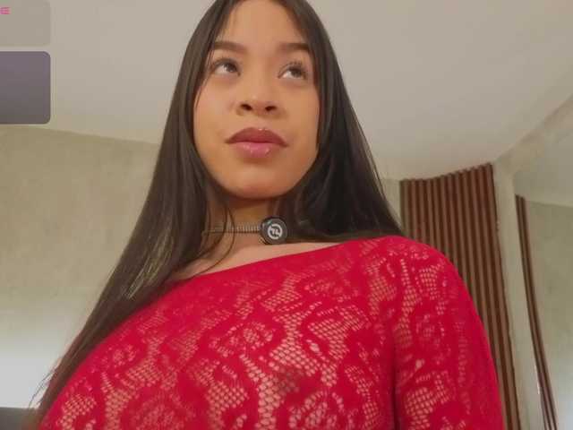 kimhilton- online show from August 8, 8:25 am