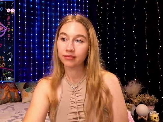 kiskaWEDNESDAY online show from August 5, 8:29 pm
