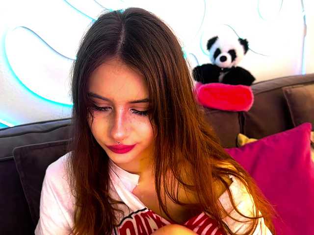 kissnotilt online show from July 29, 2:24 pm