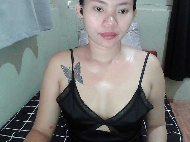 kittycutee online show from August 6, 1:37 am