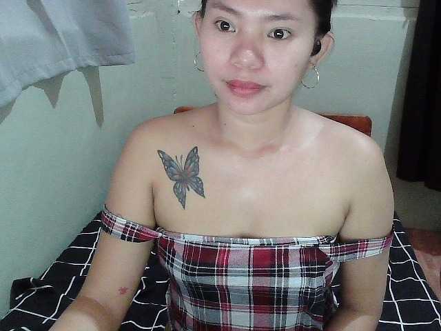 kittycutee online show from August 10, 1:51 am