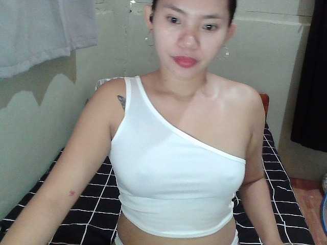 kittycutee online show from August 11, 12:45 am
