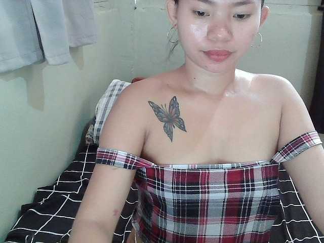 kittycutee online show from August 12, 1:41 am