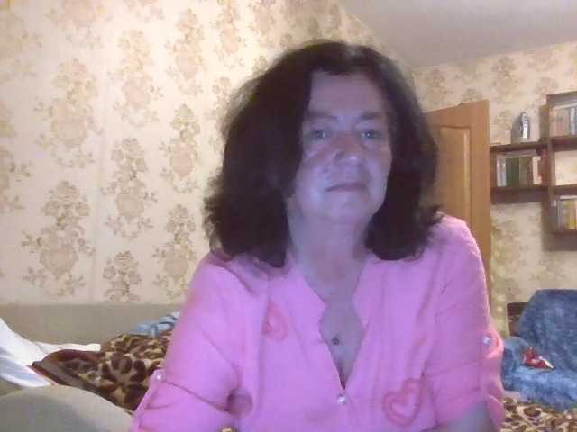krisshurdlove online show from August 11, 7:16 pm