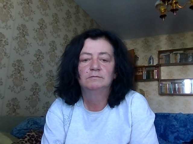 krisshurdlove online show from August 15, 9:02 am