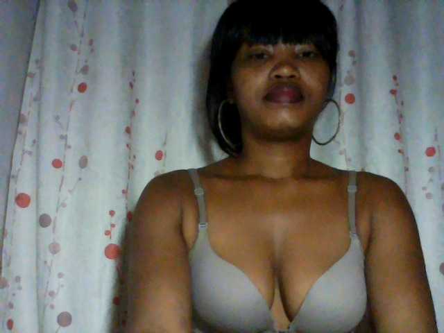 kylie11 online show from August 15, 2:48 am