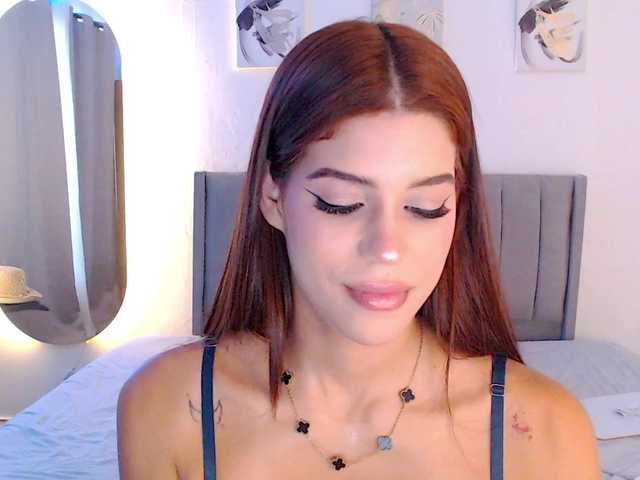 lailaatyler online show from July 30, 8:59 pm