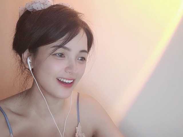 lanerb online show from August 8, 8:31 pm