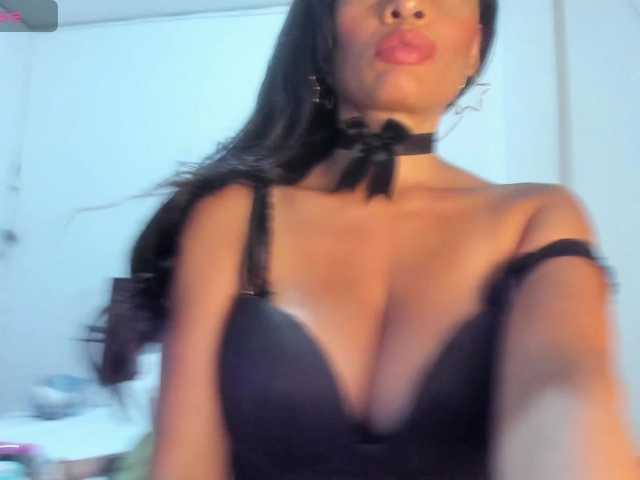 latinaStepStar online show from July 23, 1:30 am