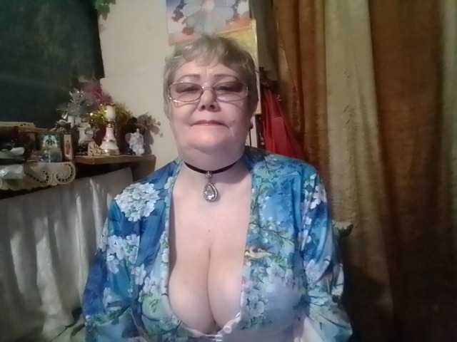 lelaniy online show from August 9, 7:15 pm
