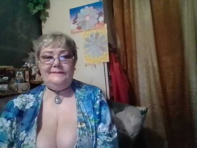 lelaniy online show from August 9, 8:21 pm