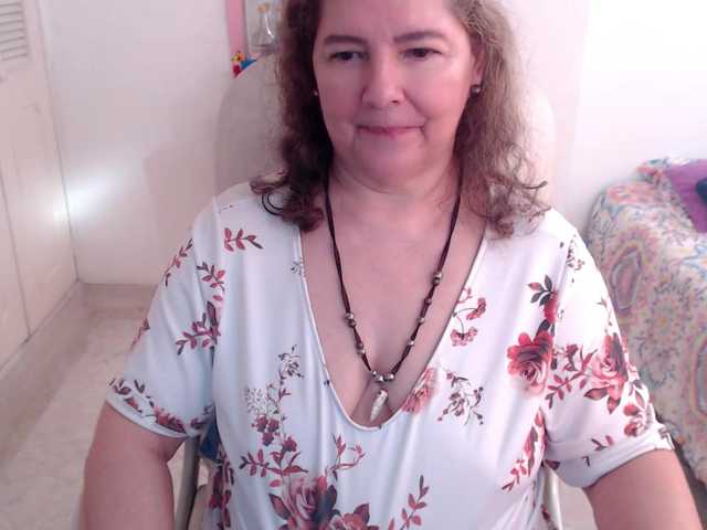 leonela-68 online show from August 13, 7:50 pm