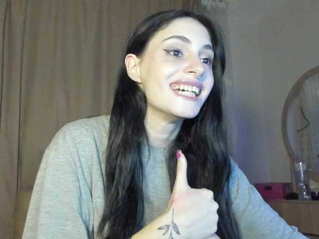 lesyalis online show from July 30, 1:13 am