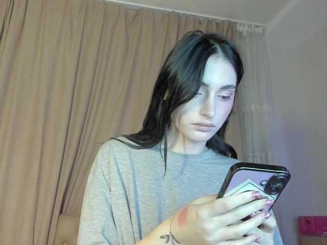 lesyalis online show from July 31, 11:54 pm