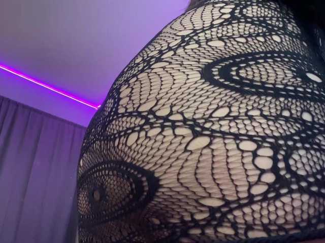 lexiiegray2 online show from August 6, 8:30 pm