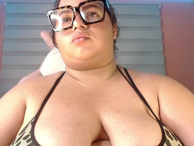 lexxy-bbw online show from August 14, 9:46 am