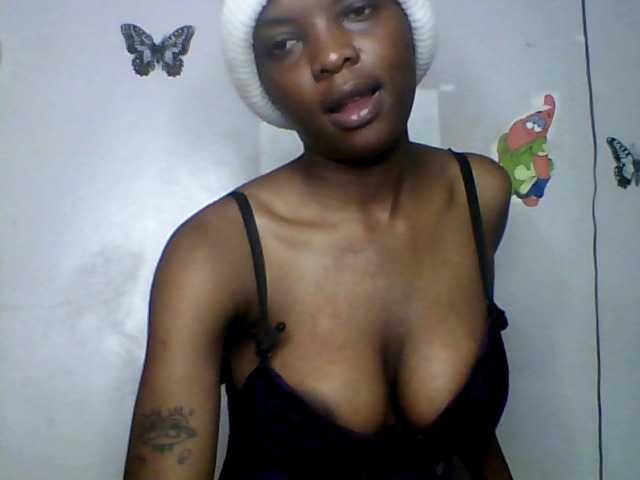 lildiva online show from August 4, 4:04 pm