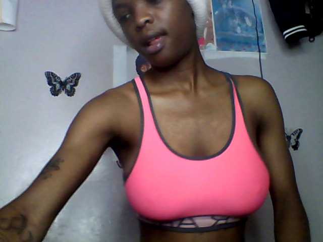 lildiva online show from August 10, 6:26 am