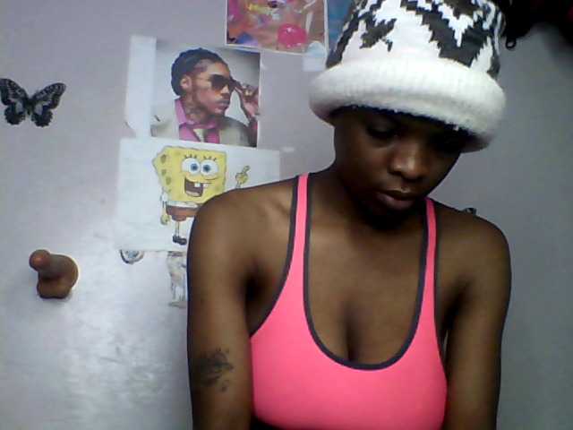 lildiva online show from August 12, 7:22 am
