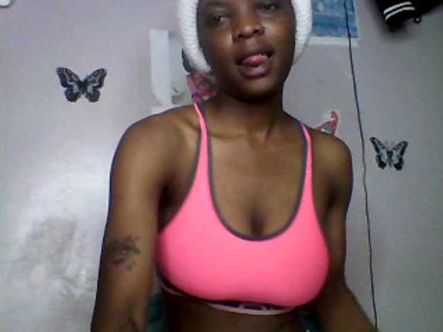 lildiva online show from August 16, 5:44 am