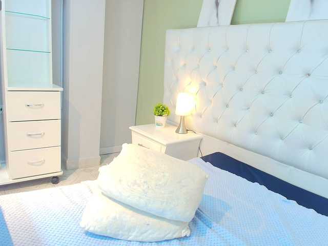 lindacarterr online show from August 13, 11:52 pm