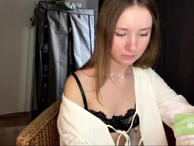 lisasmall online show from July 31, 6:57 pm