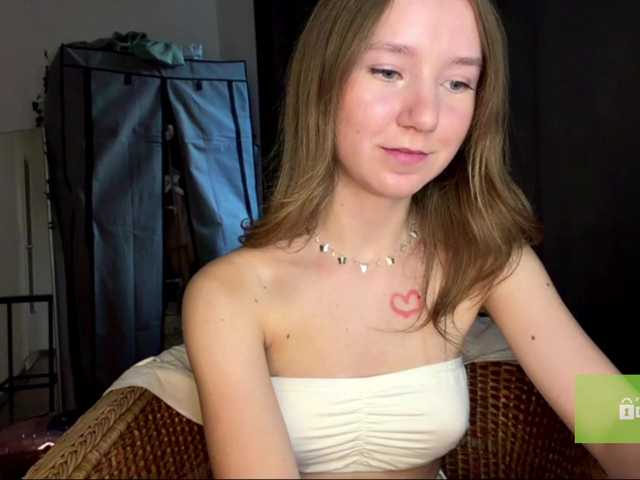 lisasmall online show from August 2, 7:21 pm