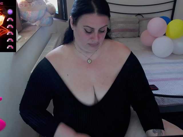 lisette- online show from May 28, 3:53 am