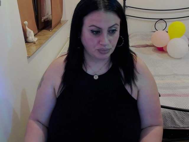 lisette- online show from June 2, 3:59 pm