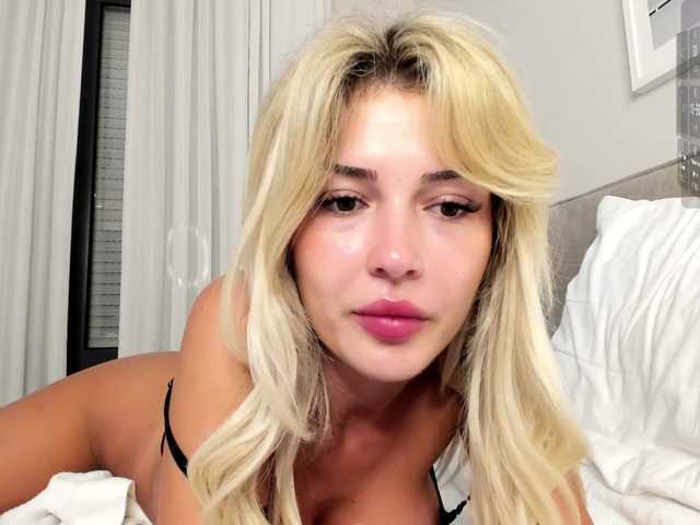 lissababe online show from August 2, 10:28 pm
