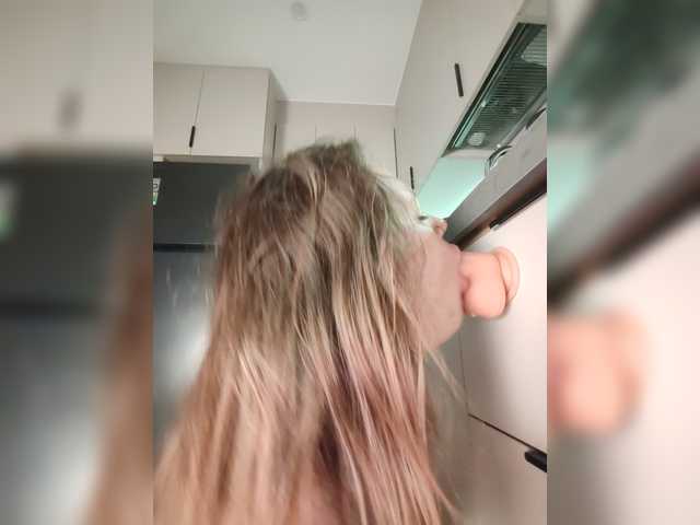 AnnMyself online show from August 1, 1:17 pm