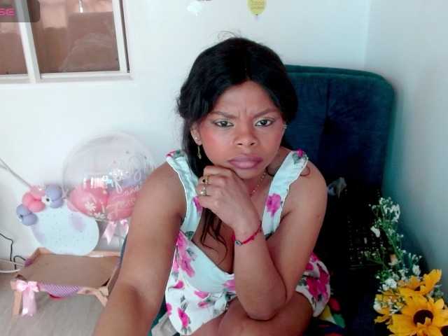 lizethrey73 online show from July 30, 10:05 pm