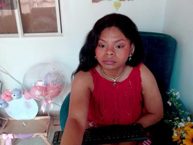 lizethrey73 online show from July 31, 6:46 pm